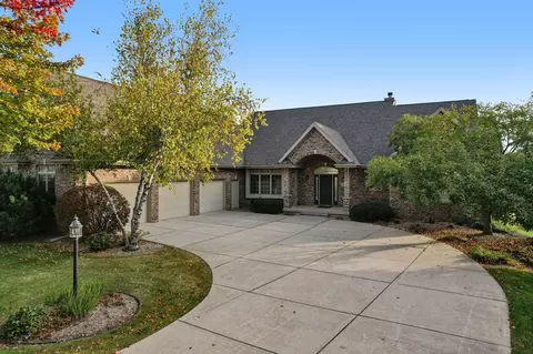 1613 Hidden Hill Dr, Verona, WI 53593