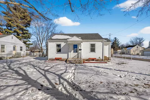 1739 Tremont Dr, Beloit, WI 53511