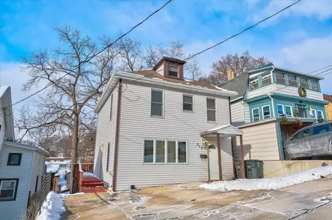 320 S Franklin St, Stoughton, WI 53589