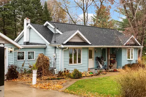 1713 E Howard Dr, Edgerton, WI 53534