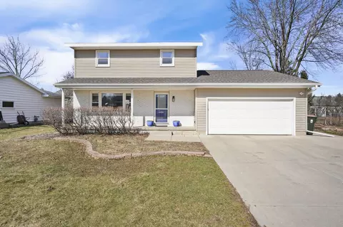 1460 Donald Dr, Sun Prairie, WI 53590