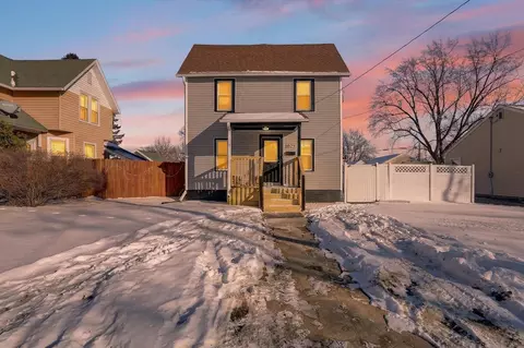 1025 10th St, Beloit, WI 53511
