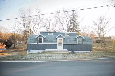 128 W Estey St, Shullsburg, WI 53586