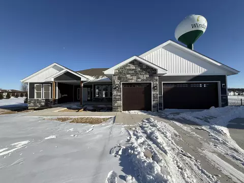 6712 Honey Bee Ct, Deforest, WI 53532