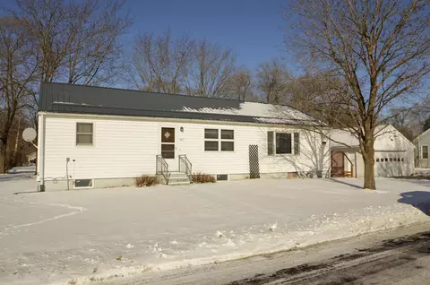 607 Warah St, Boscobel, WI 53805