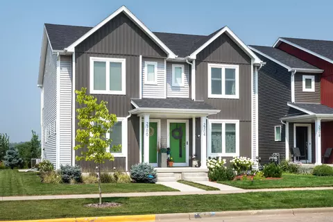 2700 Spark St, Fitchburg, WI 53711