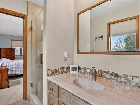 Bath - 2338 E Pine Tree Ct, Milton, WI 53563 photo 6 of 6