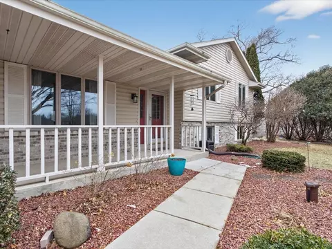 Exterior - 2338 E Pine Tree Ct, Milton, WI 53563 photo 12 of 13