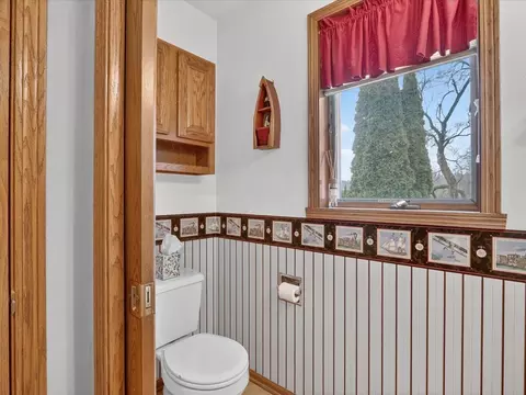 Bath - 2338 E Pine Tree Ct, Milton, WI 53563 photo 2 of 6