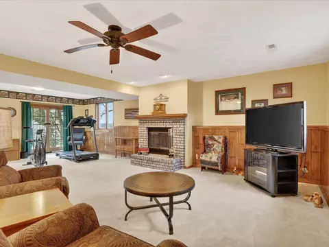 Living - 2338 E Pine Tree Ct, Milton, WI 53563 photo 7 of 10