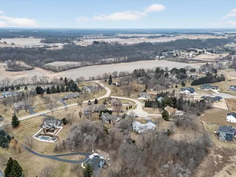 View/Area - 2338 E Pine Tree Ct, Milton, WI 53563 photo 1 of 7