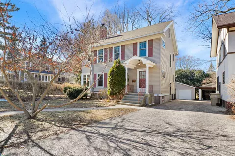 30 Virginia Ter, Madison, WI 53726