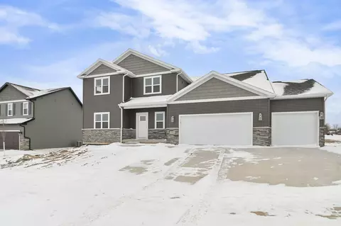 401 Michelle Ln #066, Cottage Grove, WI 53527
