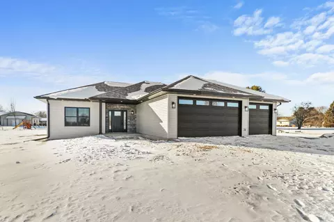 752 Erik St, Spring Green, WI 53588