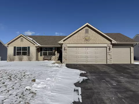 863 E Bridget Dr, Beloit, WI 53511
