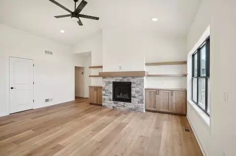 6487 Ridge View Way, Deforest, WI 53532 photo 9