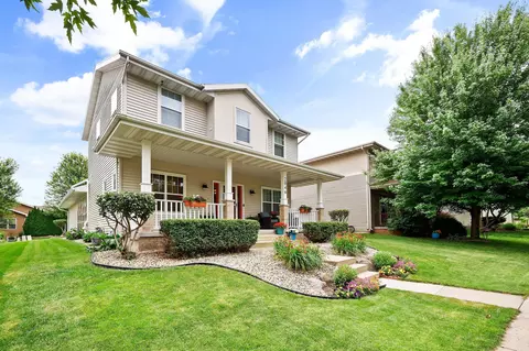 2846 Big Bluestem Pkwy, Fitchburg, WI 53711