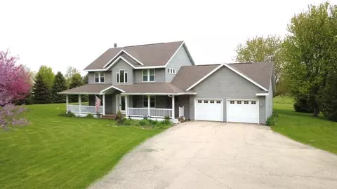 n9026 Hickory Point Road, Beaver Dam, WI 53916