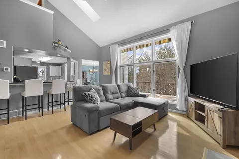 29 Weir Cir, Madison, WI 53719