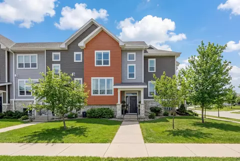 9395 Old Sauk Rd, Middleton, WI 53562