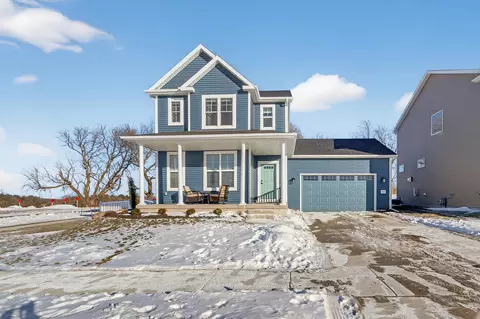 2529 Clover Point Dr, Fitchburg, WI 53711