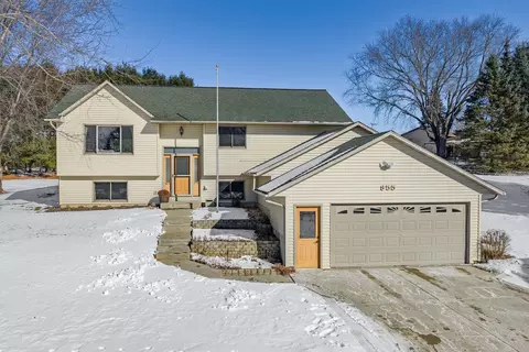 955 Krystle Ct, Reedsburg, WI 53959
