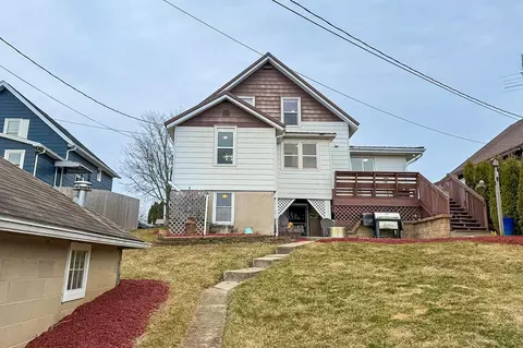 1035 Nachreiner Ave, Plain, WI 53577
