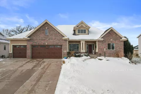 325 Riviera St, Oregon, WI 53575