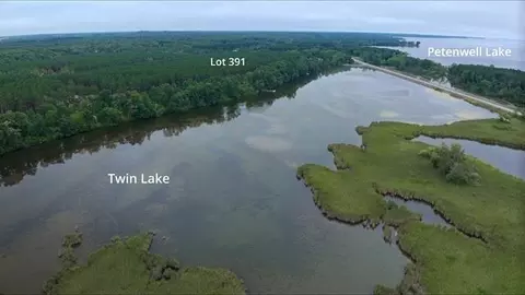 391 Twin Lakes Trl, Nekoosa, WI 54457