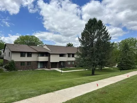 837 N Gammon Roa #D, Madison, WI 53717
