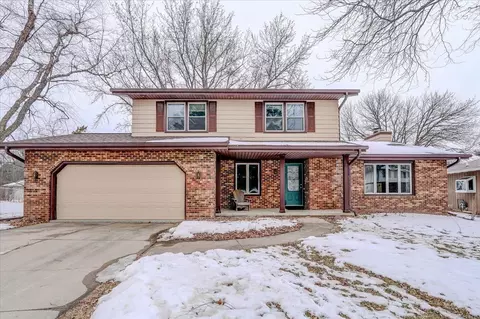 7330 W Branford Ln, Madison, WI 53717