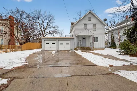 1247 Prairie Ave, Beloit, WI 53511