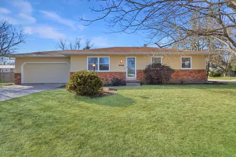 5704 Richmond Dr, Fitchburg, WI 53719