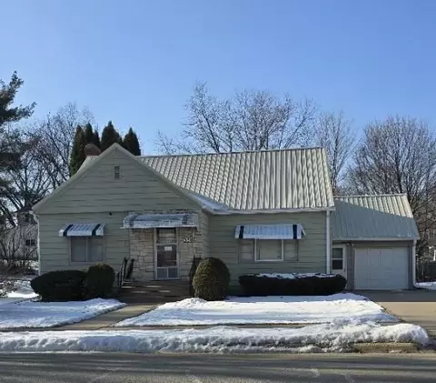 350 Rountree Ave, Platteville, WI 53818
