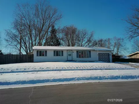 502 Arthur Dr, Clinton, WI 53525