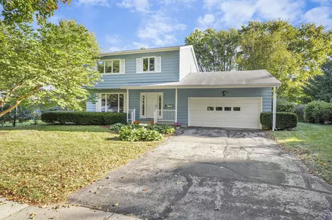 2217 Westbrook Ln, Madison, WI 53711