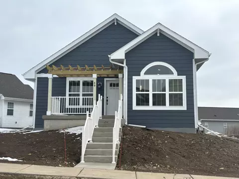 49 Windflower Cir, Mount Horeb, WI 53572