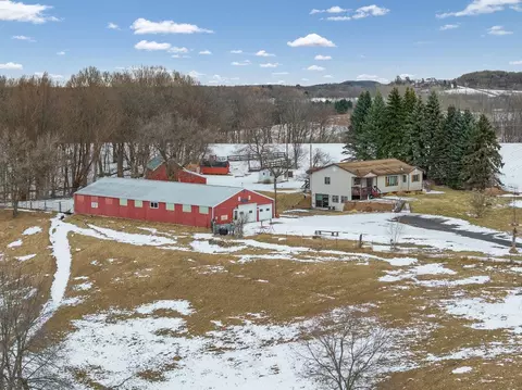 s175 Lavalle Road, La Valle, WI 53941