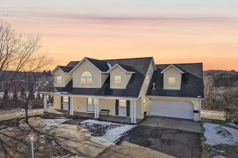 s1135 Rhine Drive, La Valle, WI 53941