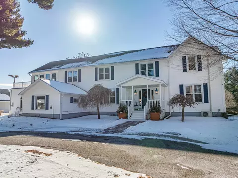 106 Bowman Rd, Wisconsin Dells, WI 53965