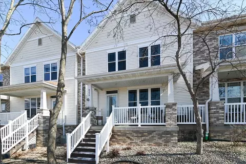 8274 Starr Grass Dr, Madison, WI 53719
