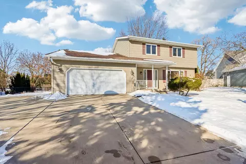 1703 Cumberland Ct, Waunakee, WI 53597