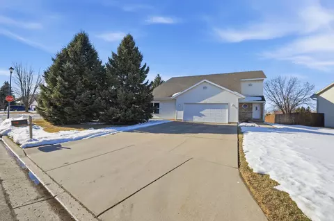 602 Tower Dr, Sun Prairie, WI 53590