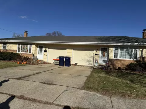1835 1839 Roxbury Rd, Janesville, WI 53545