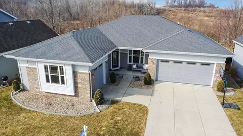 6 Bellingrath Ct, Mcfarland, WI 53558