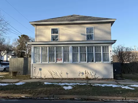 213 W Monowau St, Tomah, WI 54660