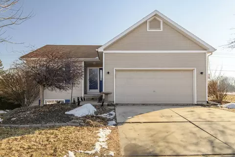 543 Goldenrod Cir, Verona, WI 53593