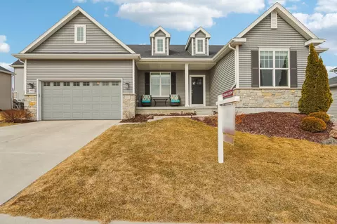 10412 White Fox Ln, Verona, WI 53593
