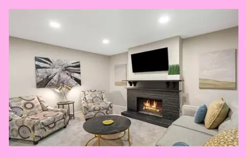 1030 Somerset Dr, Janesville, WI 53546