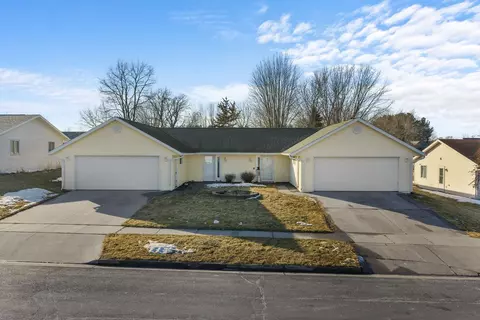 506-508 Alexander Ave, Reedsburg, WI 53959